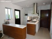 La Sierrezuela kleine Villa in guter ruhiger Umgebung Haus kaufen