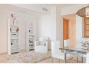 Estepona HDA-immo.eu: 2 Schlafzimmer Wohnung in Estepona, Nähe Golfplatz und Strand, zu verkaufen. Wohnung kaufen
