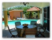 Sosúa/Dominikanische Republik Sosúa: Villa mit fünf Schlafzimmern und einem Gästehaus. Komplett, exklusiv und geschmackvoll möbliert. Gelegen in einer und