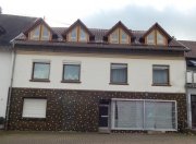 Weiskirchen Ehemaliges Wohn-/Geschäfthaus mit bis zu drei Wohneinheiten in Rappweiler zu verkaufen! Haus kaufen
