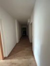 Chemnitz Kompakte 3-Zimmer mit Laminat, Einbauküche, Balkon und Eckwanne in guter Lage Wohnung mieten