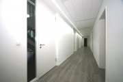 Dernbach (Westerwald) Dernbach, hochwertige Bürofläche im Erdgeschoss *VIRTUELLE 360° BESICHTIGUNG ONLINE* Gewerbe mieten