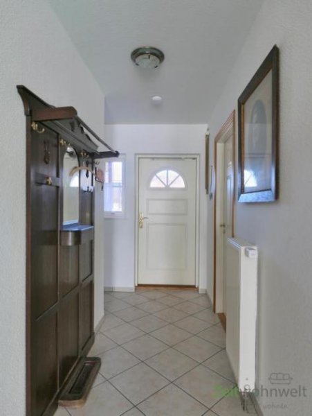 Dresden (EF1366_M) Dresden: Weixdorf, möblierte Haushälfte mit 2 Etagen, Grundstück und Terrasse, Gäste-WC vorhanden Haus 