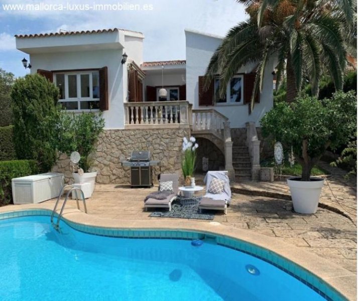 Bahia Blava freistehende Villa mit Pool- und Meerblick in der zweiten Meereslinie Haus