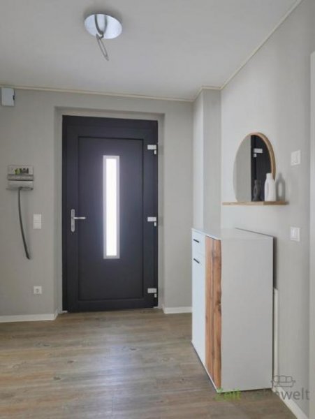 Poxdorf (EF1387_M) Jena: Bürgel, möbliertes Wohnhaus mit Balkon und Terrasse im OT Poxdorf, Grundreinigung inklusive Haus 