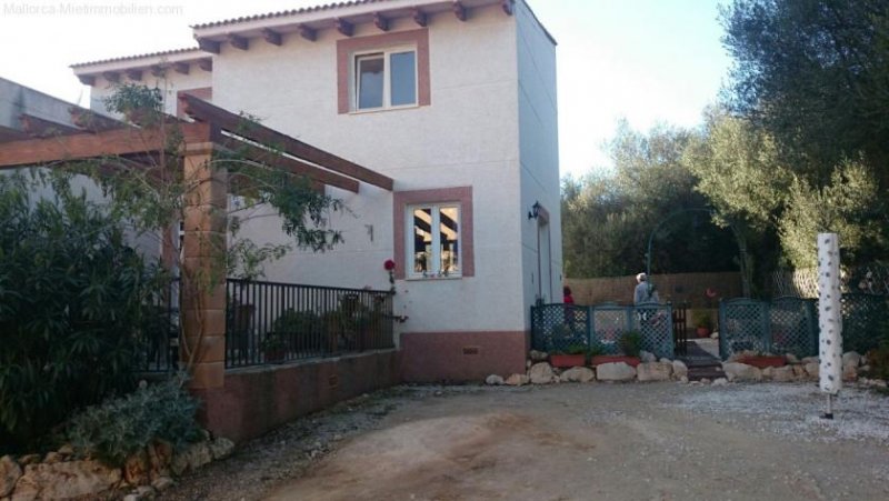 Cala Murada Geräumiges Chalet in Cala Murada, eingezäunt , Waldblick Haus