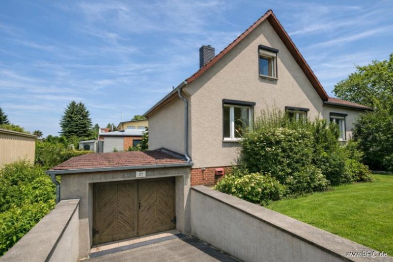 Berlin Einfamilienhaus zur Miete in Berlin-Kaulsdorf – Garage, Garten, großes Grundstück Haus 