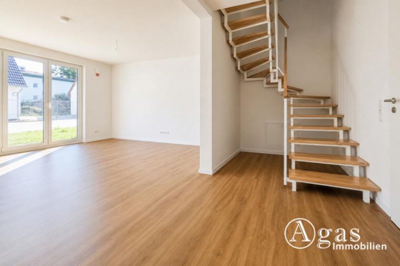 Müllrose Neubau in Seenähe: Gemütliche 4,5-Zimmer-Doppelhaushälfte in Müllrose - Erstbezug! Haus