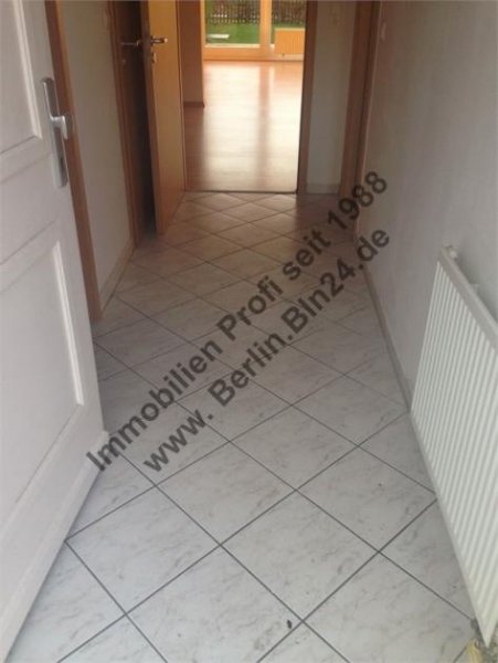 Spreenhagen Einfamilienhaus + 2 Stellplätzen und Garten Haus