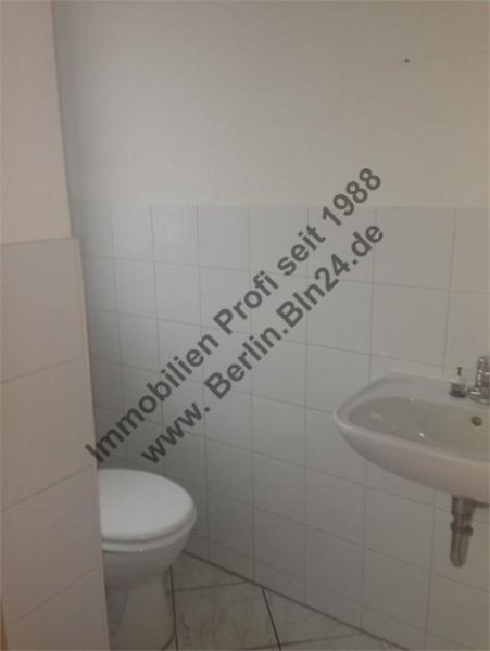 Spreenhagen Einfamilienhaus + 2 Stellplätzen und Garten - mieten Haus 