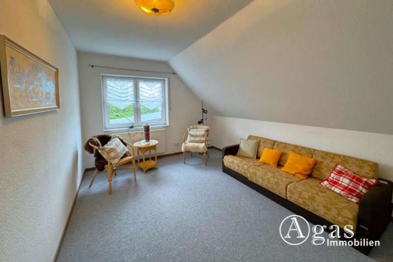 Ahrensfelde möbliertes Einfamilienhaus mit ca. 180 m² Wohnfläche, 6 Zimmern und Pool in Ahrensfelde Haus