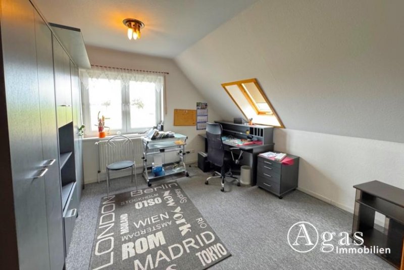 Ahrensfelde möbliertes Einfamilienhaus mit ca. 180 m² Wohnfläche, 6 Zimmern und Pool in Ahrensfelde Haus