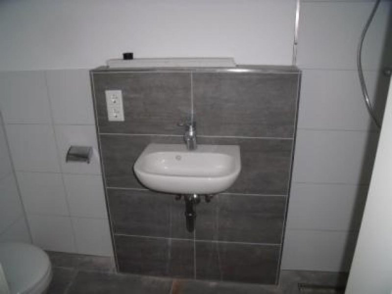 Oldenburg Neubezug - RH-5 Zimmer 130m² EG/OG-KFW 70-modern / Garten/Carport Haus 