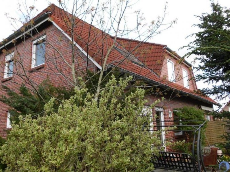 Emden Doppelhaushälfte mit Garage in sehr guter Lage von Emden zur Miete Haus