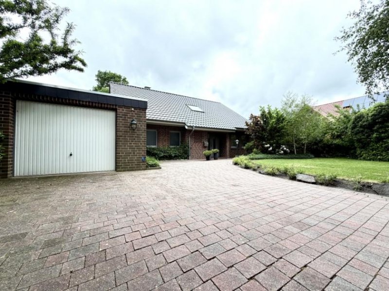 Westoverledingen * Haus zur Miete * Baujahr 2007 * großer Garten * 6 Zimmer * Garage * Top Raumaufteilung * 2 Bäder * Haus