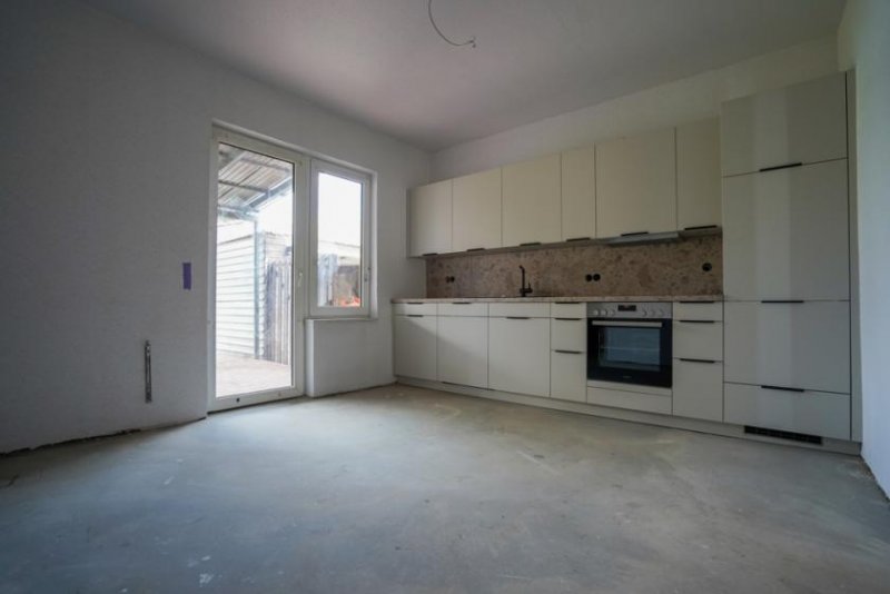 Bunde Erstbezug nach Sanierung! Modernes Einfamilienhaus in zentraler Lage von Bunde! Haus