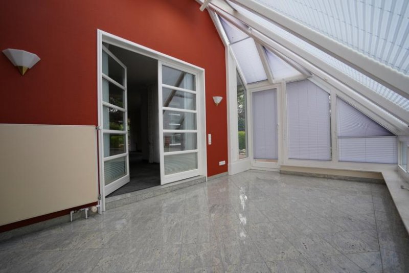 Bunde *Ruhige, zentrale Sackgassenlage*2 Einbauküchen*Wintergarten*Elektrische Jalousien* Haus 