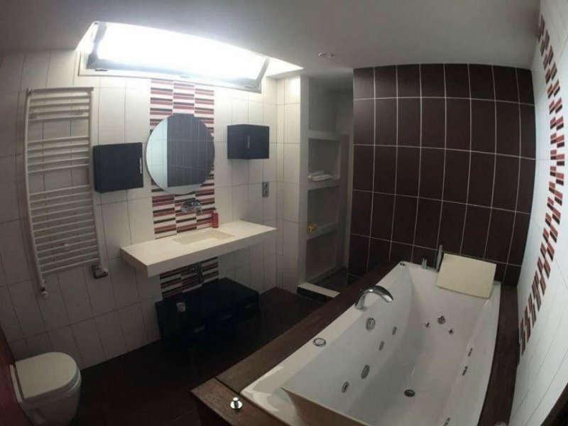 Heimbuch Freistehende Villa zum miete in Fuengirola (Malaga) - Langzeit Haus 