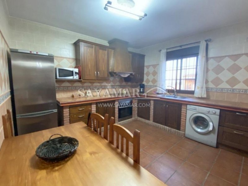 Sayalonga Landhaus mit Pool und wunderschöenen Meerblick Haus