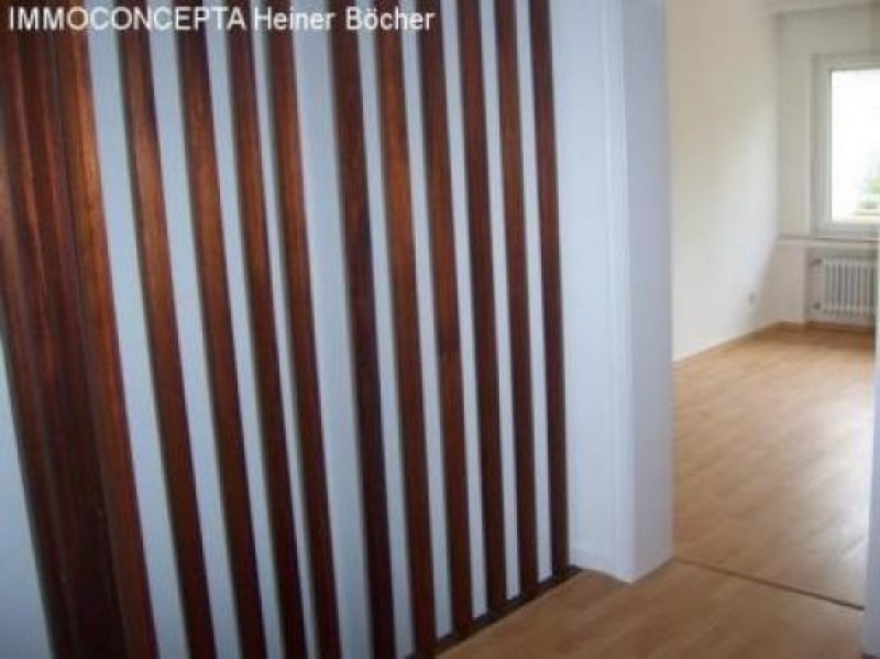 Bad Salzuflen Komplett renovierte DHH im Zentrum! Haus