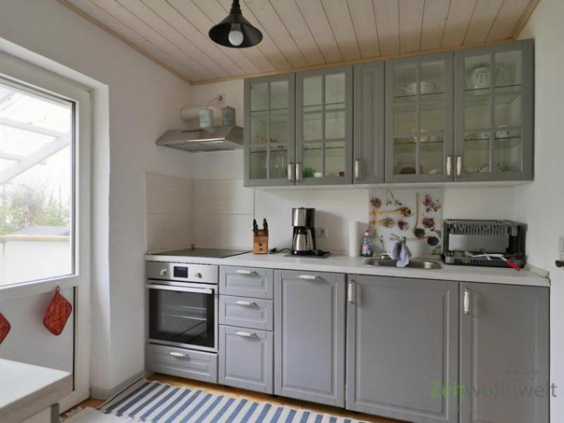 Kassel (EF1211_M) Kassel-Stadt: Niederzwehren, möbliertes Reihen-Endhaus mit Garten Haus