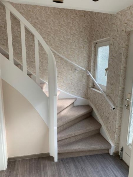 Holzminden 1-Familienwohnhaus mit barrierefreiem EG., nähe Zentrum Haus 