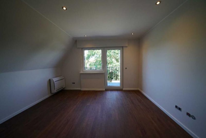 Ratingen Erstbezug nach Sanierung: Freistehendes, modernes Einfamilienhaus mit Garten in Ratingen-Lintorf Haus 