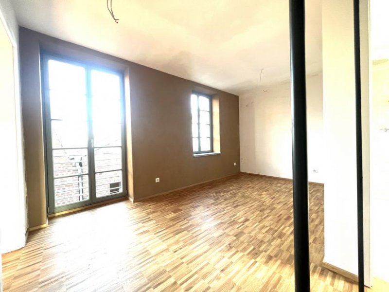 Viersen ++VIERSEN´S BESTGEHÜTETES GEHEIMNIS++ Vermietung EFH mit Loft-Charakter und urbanen Charme Haus