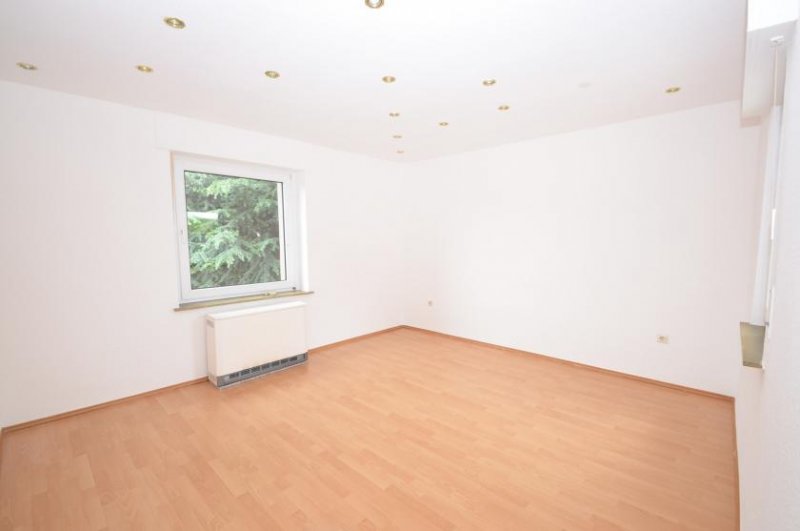 Bornheim (Rhein-Sieg-Kreis) Individuelles Einfamilienhaus mit sehr großem Garten Haus