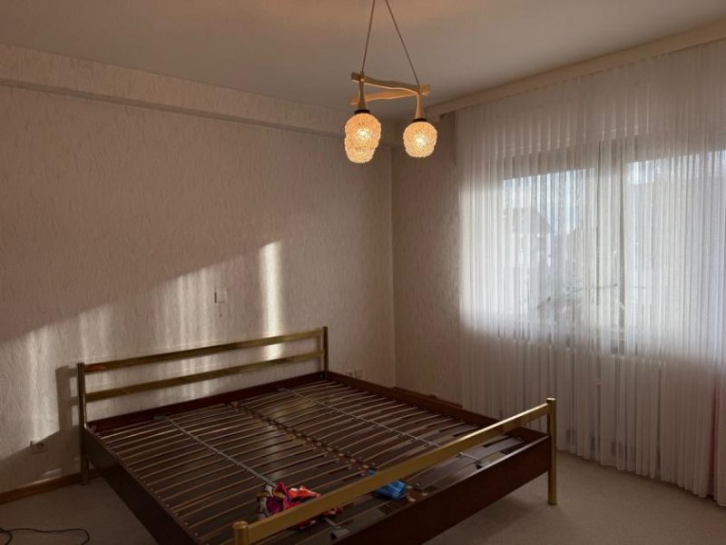 Königswinter KÖWI. THOMASBERG, schönes geräumiges freist. Einfam. Haus mit ca. 144 m² WNfl, 4 Zi. 2 Bäder, Garten Haus 