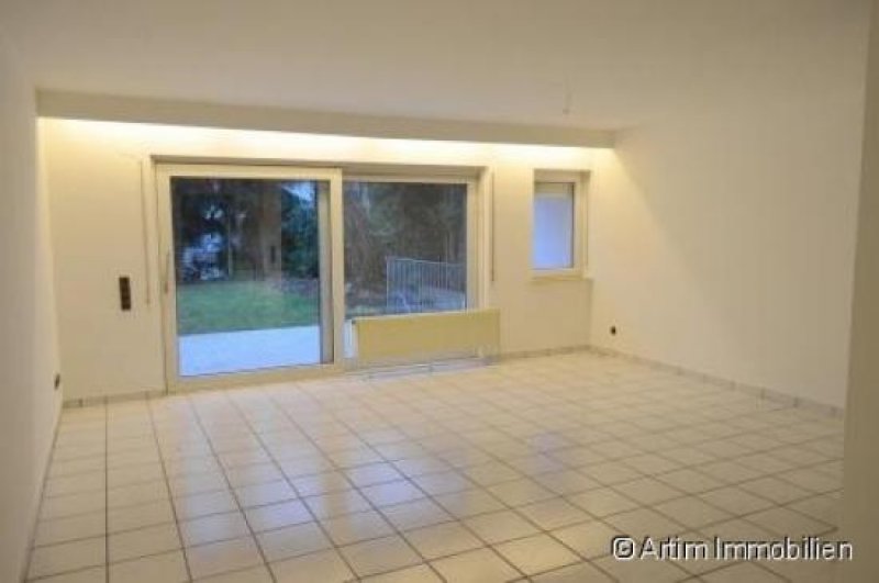 Roßdorf (Landkreis Darmstadt-Di Artim Immobilien: Gepflegtes Reihenmittelhaus mit 3 Balkonen, Garten, Einbauküche und modernem Bad! Haus