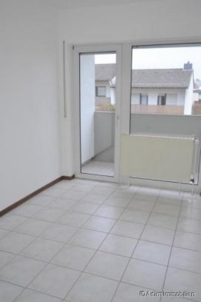 Roßdorf (Landkreis Darmstadt-Di Artim Immobilien: Gepflegtes Reihenmittelhaus mit 3 Balkonen, Garten, Einbauküche und modernem Bad! Haus