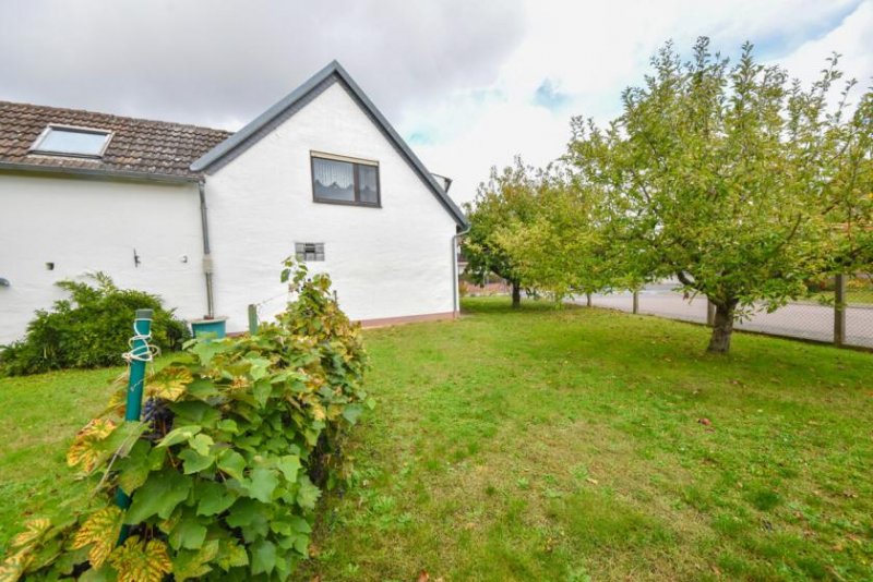 Babenhausen DIETZ: Fachwerkhaus mit Garten, Nebengebäude im Babenhausen OT Harpertshausen! Nur für 2 Personen! Haus