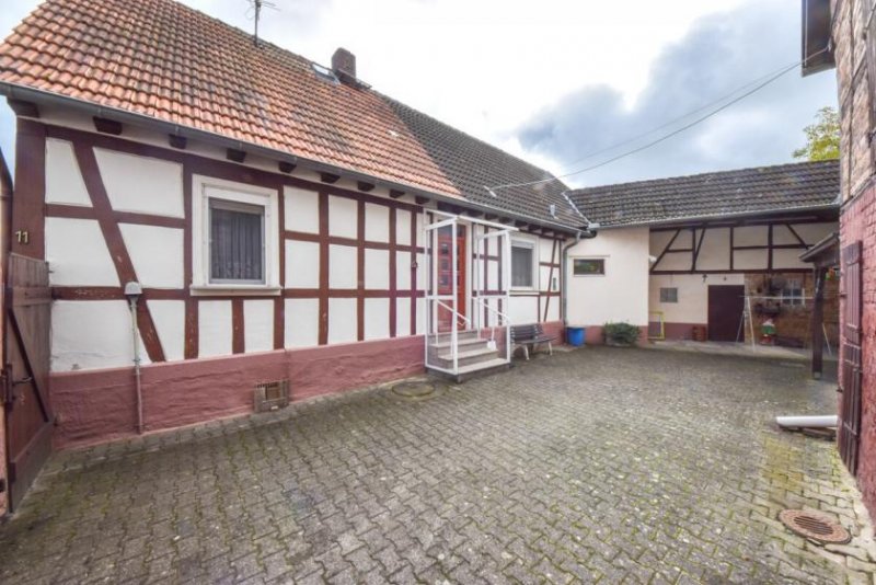 Babenhausen DIETZ: Fachwerkhaus mit Garten, Nebengebäude im Babenhausen OT Harpertshausen! Nur für 2 Personen! Haus