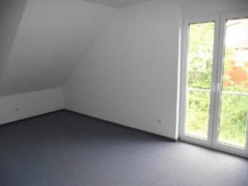 Blieskastel Doppelhaushälfte mit viel Grün. Haus