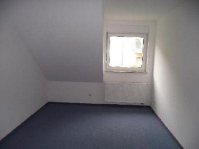 Blieskastel Doppelhaushälfte mit viel Grün. Haus