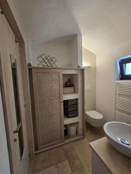 Stuttgart Ferienhaus - Italien-Apulien-Ostuni... wunderschöne Ferienhäuser auf einer Olivenplantage Haus