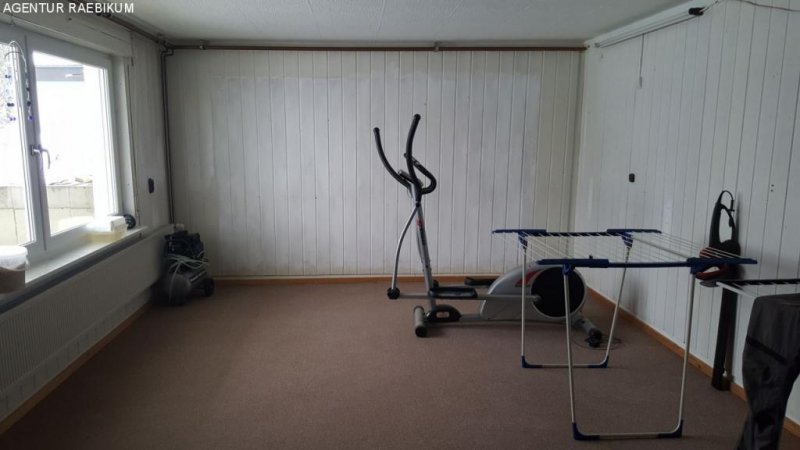 Münsingen Leider schon vermietet: Freistehendes EFH, Garten, Garage + 2 STP Haus