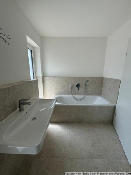 München Hervorragender Energiekennwert - Ruhig gelegenes, sonniges Reiheneckhaus - Erstbezug! Haus 