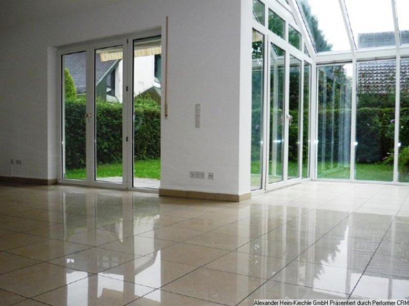 Gauting Würmtal: Ideal für Ihre Familie: Traumhaftes, sehr modernes REH an der Grenze zu Krailling Haus