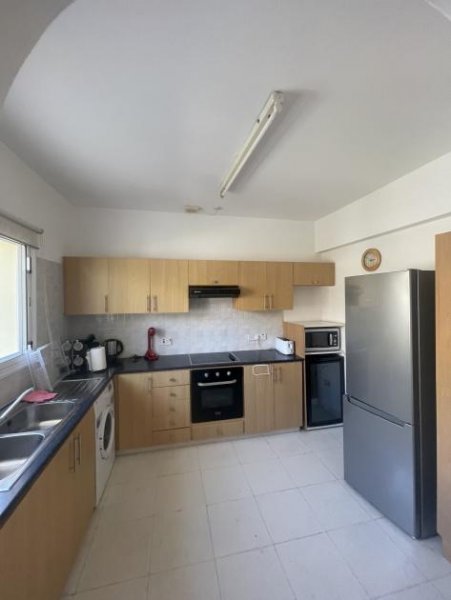 Paphos Schickes 2 SZ Haus mit Meerblick und großer Sonnenterrasse Haus 