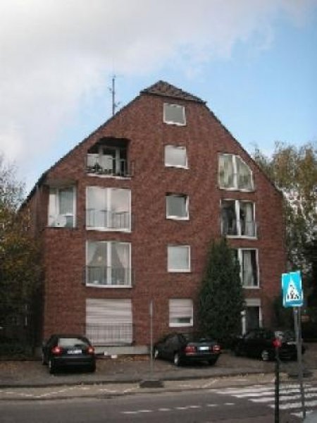 Nürnberg N-Steinplatte: RMH (5 Zi.), Fliesen, EBK, 2 Bäder, Balkon, Wintergarten,Terrasse, TG Haus