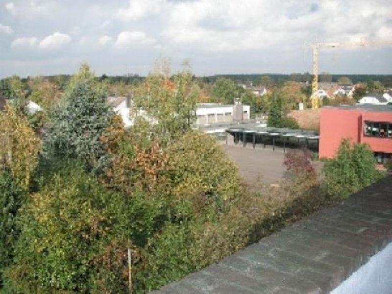 Nürnberg N-Steinplatte: RMH (5 Zi.), Fliesen, EBK, 2 Bäder, Balkon, Wintergarten,Terrasse, TG Haus