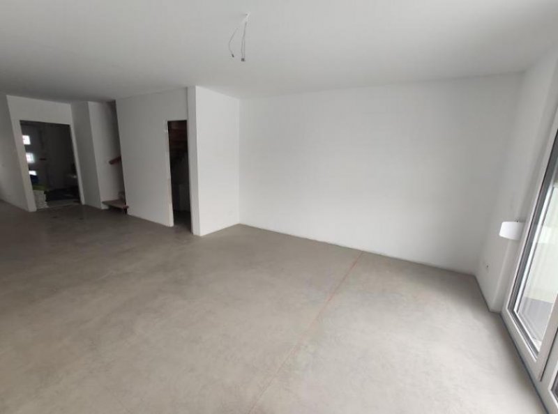 Roth (Landkreis Roth) NEUBAU - Reihenmittelhaus mit Garten, Garage und zusätzlichem Stellplatz Haus 