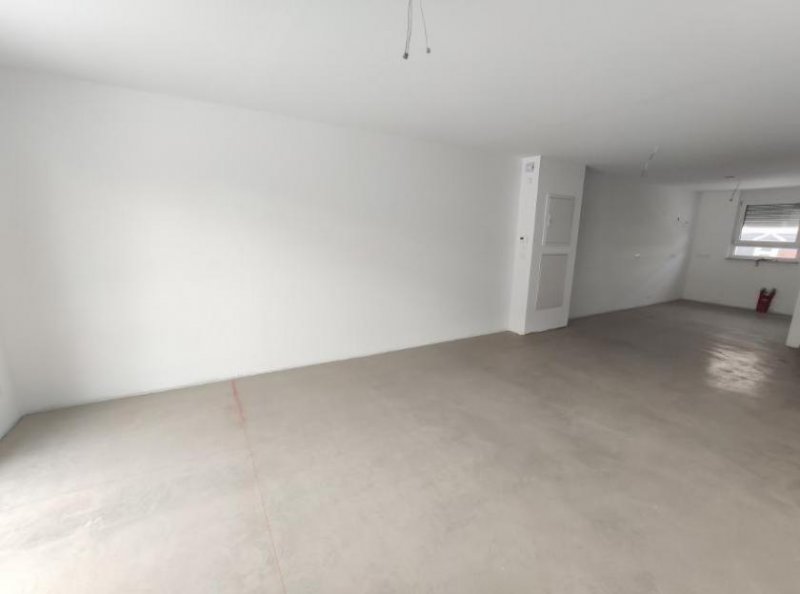 Roth (Landkreis Roth) NEUBAU - Reihenmittelhaus mit Garten, Garage und zusätzlichem Stellplatz Haus 