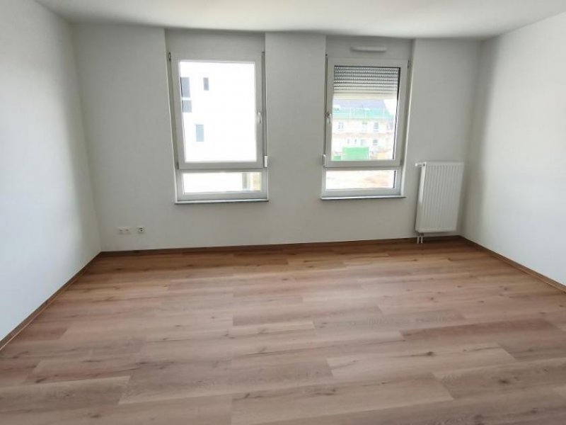 Roth (Landkreis Roth) NEUBAU - Reihenmittelhaus mit Garten, Garage und zusätzlichem Stellplatz Haus
