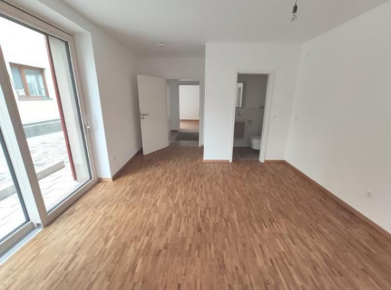 Pommersfelden ERSTBEZUG nach Sanierung - Einfamilienhaus mit großer Terrasse und Garage Haus 