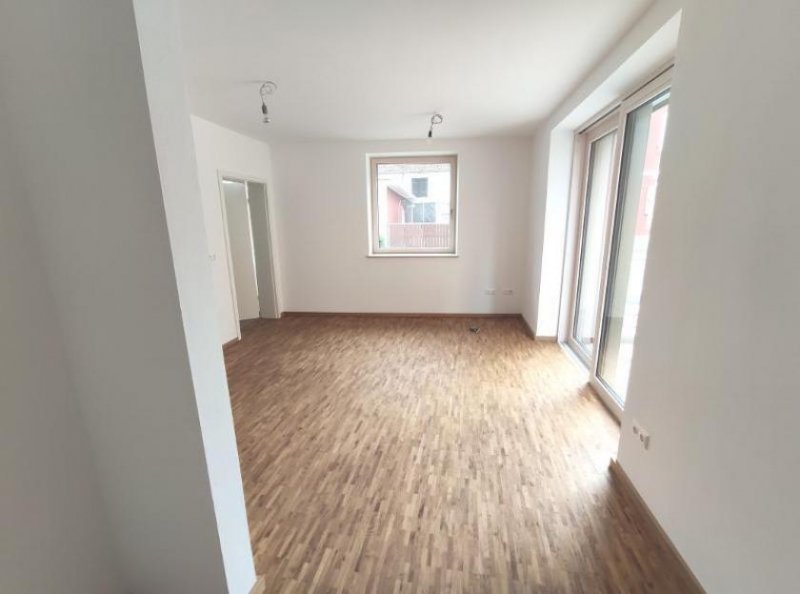 Pommersfelden ERSTBEZUG nach Sanierung - Einfamilienhaus mit großer Terrasse und Garage Haus
