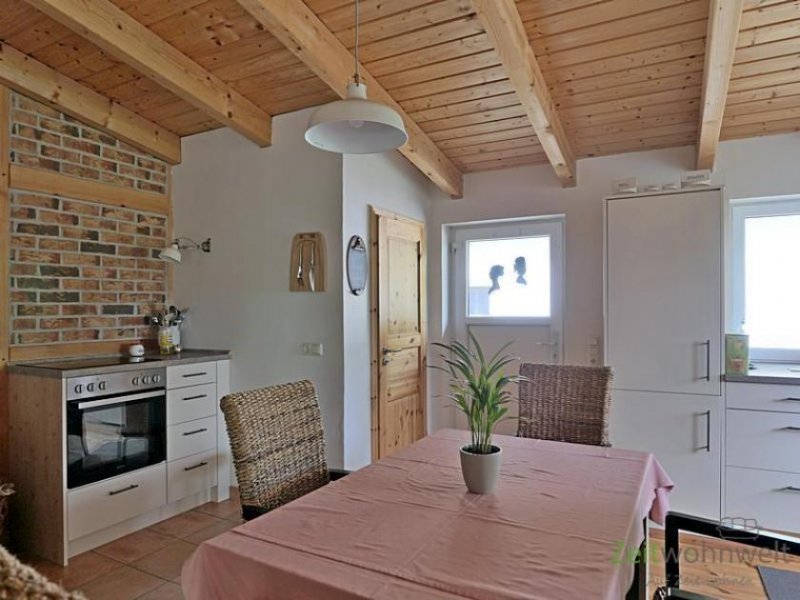 Gaberndorf (EF0309_M) Weimar: Gelmeroda, neu gebautes Wohnhaus im alpenländischen Stil mit Grundstück, Kamin, WLAN, vollmöbliert Haus
