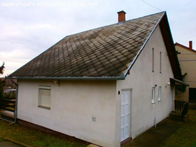 Balaton Ferienhaus mit leichtem Seeblick Haus kaufen